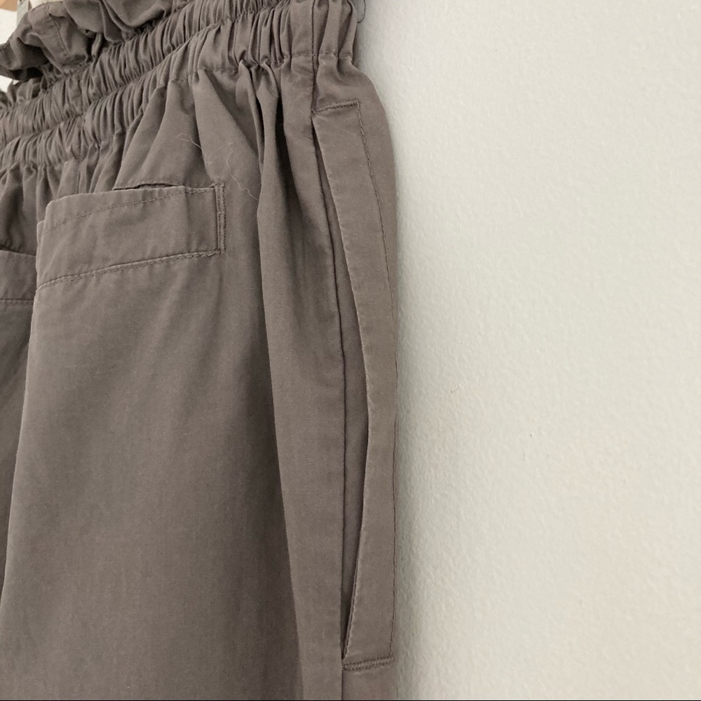 ASOS Paper Bag Pants - Size 10, greige. - Picture 5 of 10